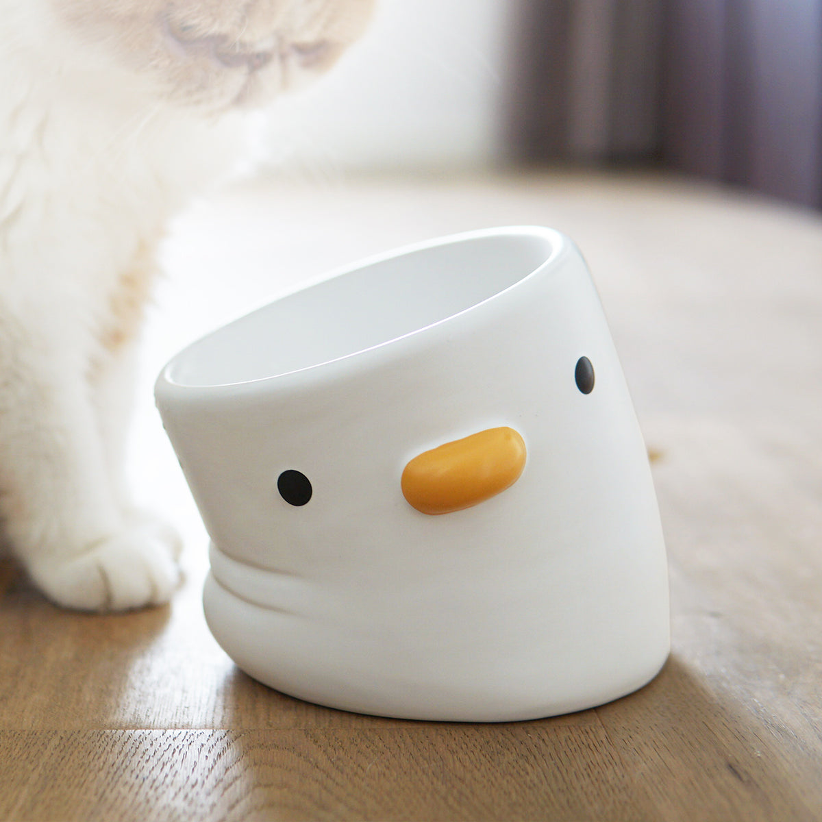 Original Chubby Chick Tilted Ceramic Cat Bowl by Bigeeo – photo 2
