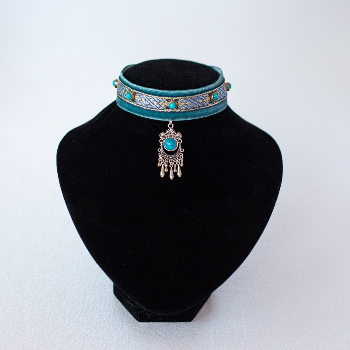 Royal Blue Gem Cat Collar – Vintage Boho Style