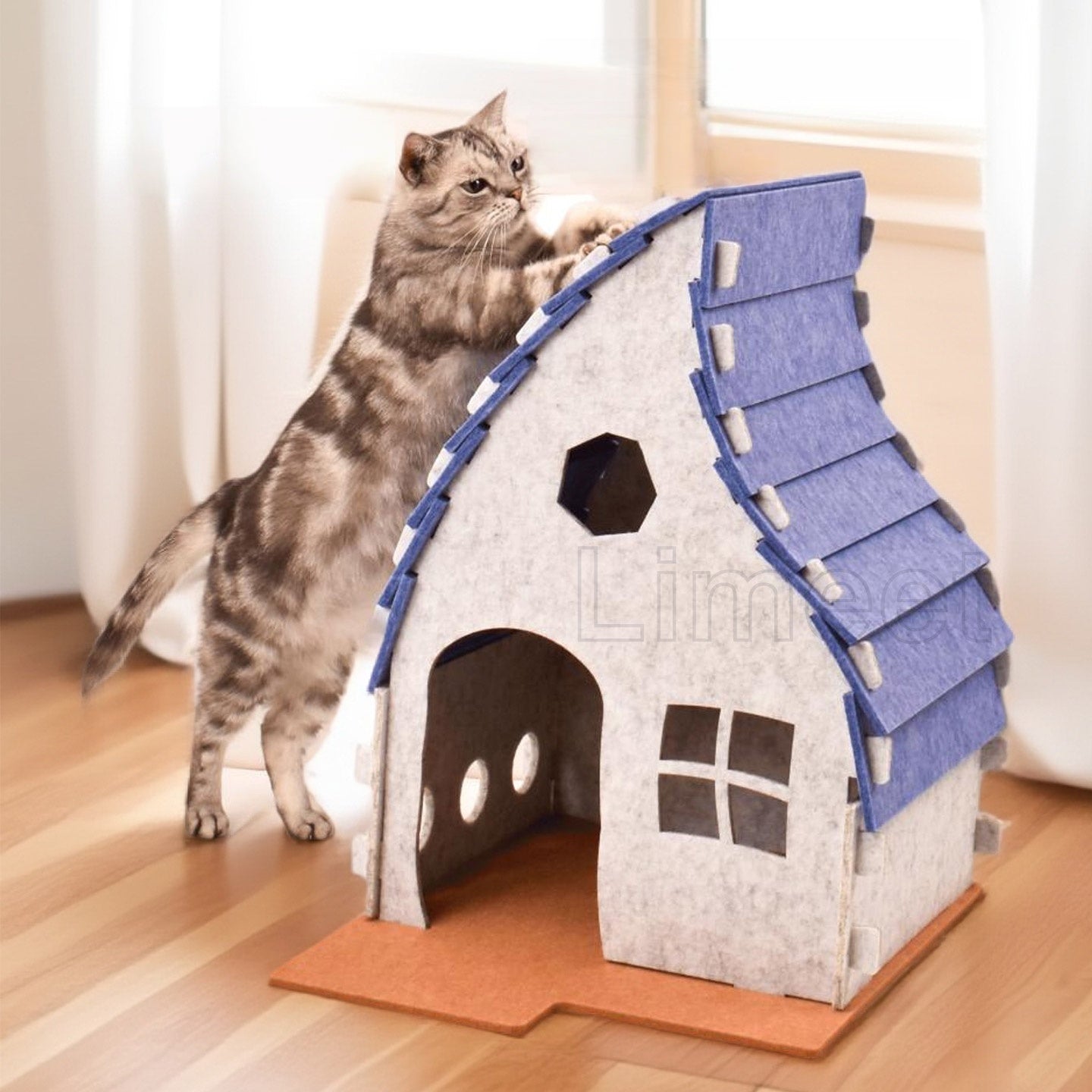 Huto Cat House