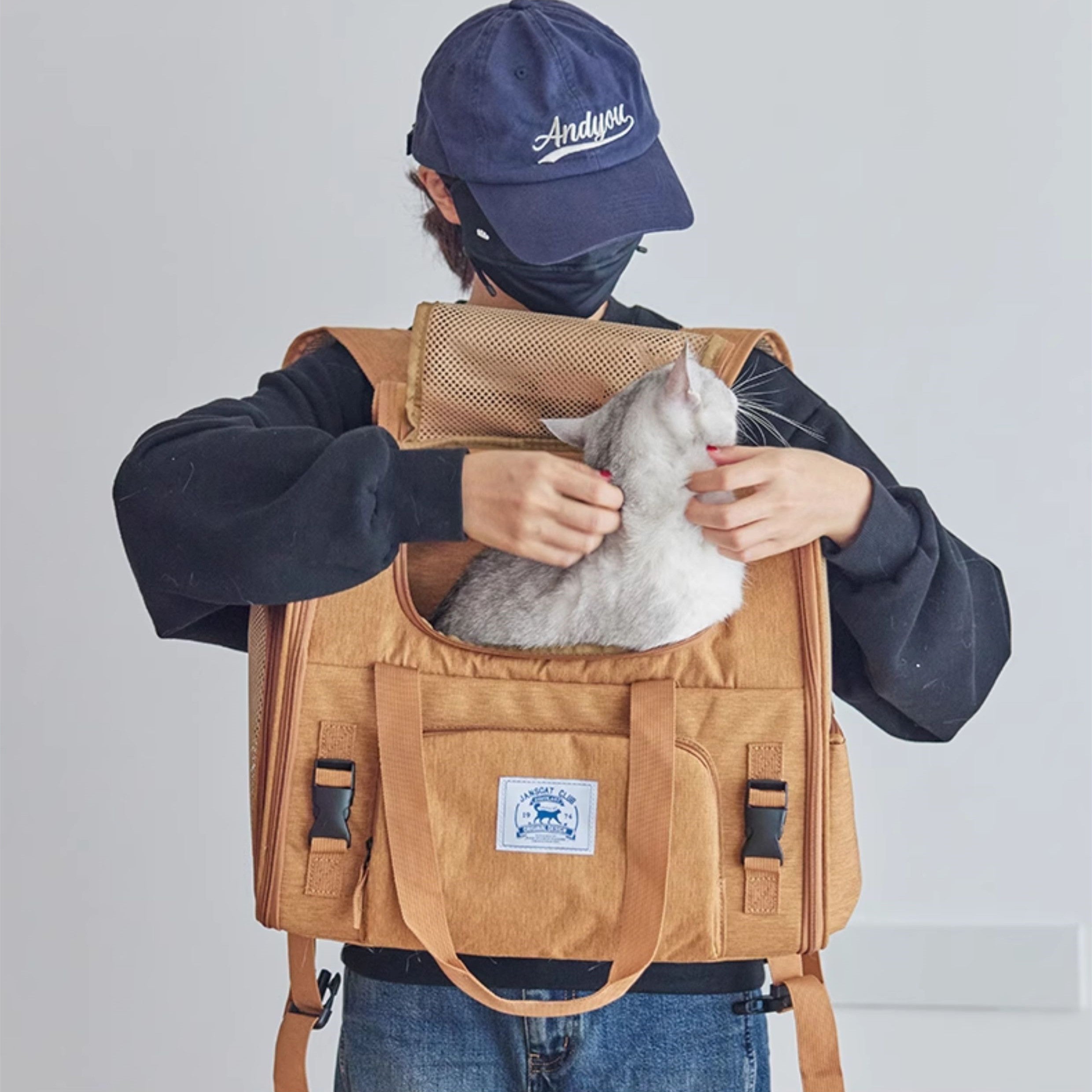 Backpack Style Foldable Pet Backpack Carrier