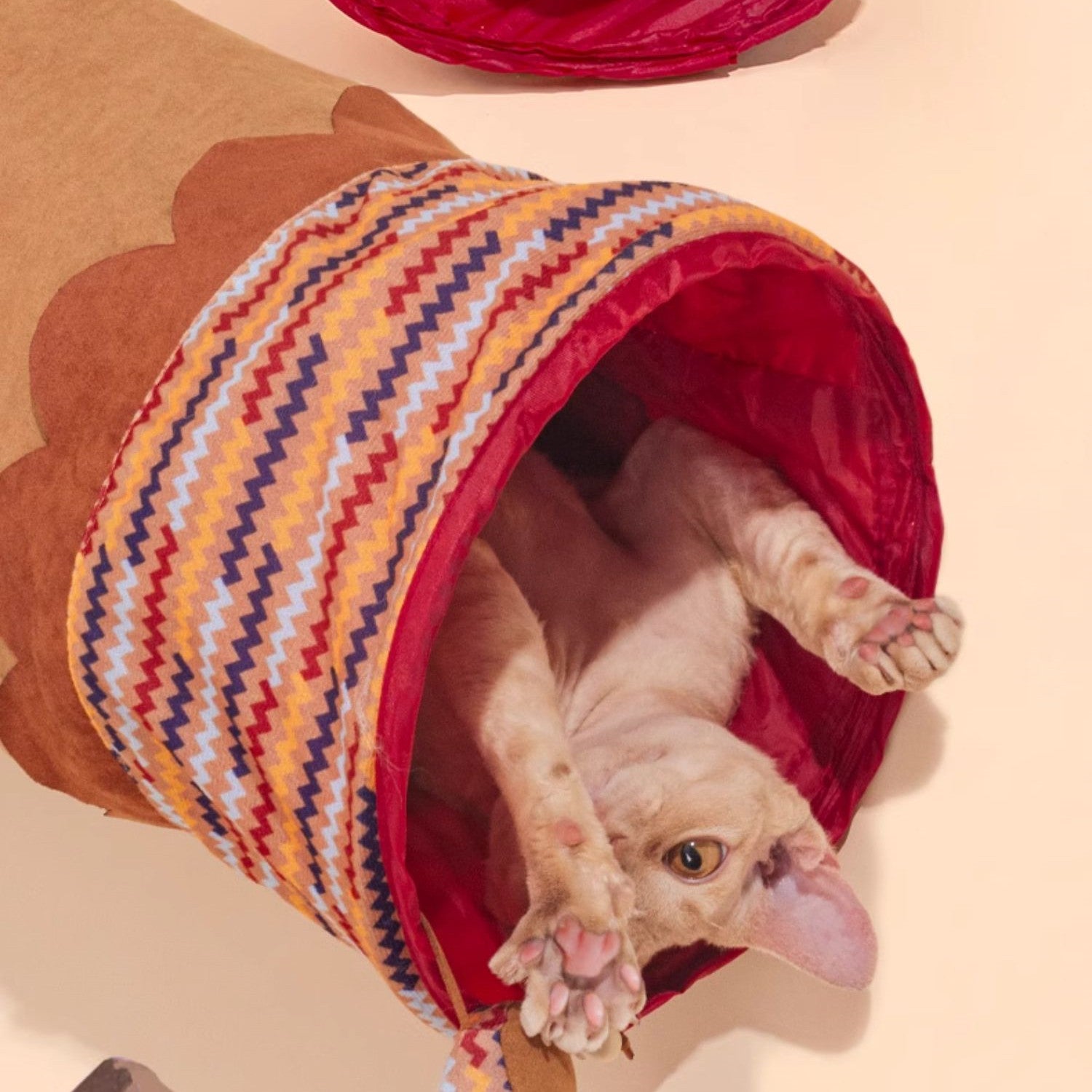 Foldable Indian Cat Tunnel Bed